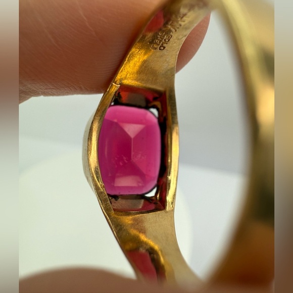 Vintage Ostby & Barton 14K Gold Shell Ruby Statement Ring - Picture 8 of 9